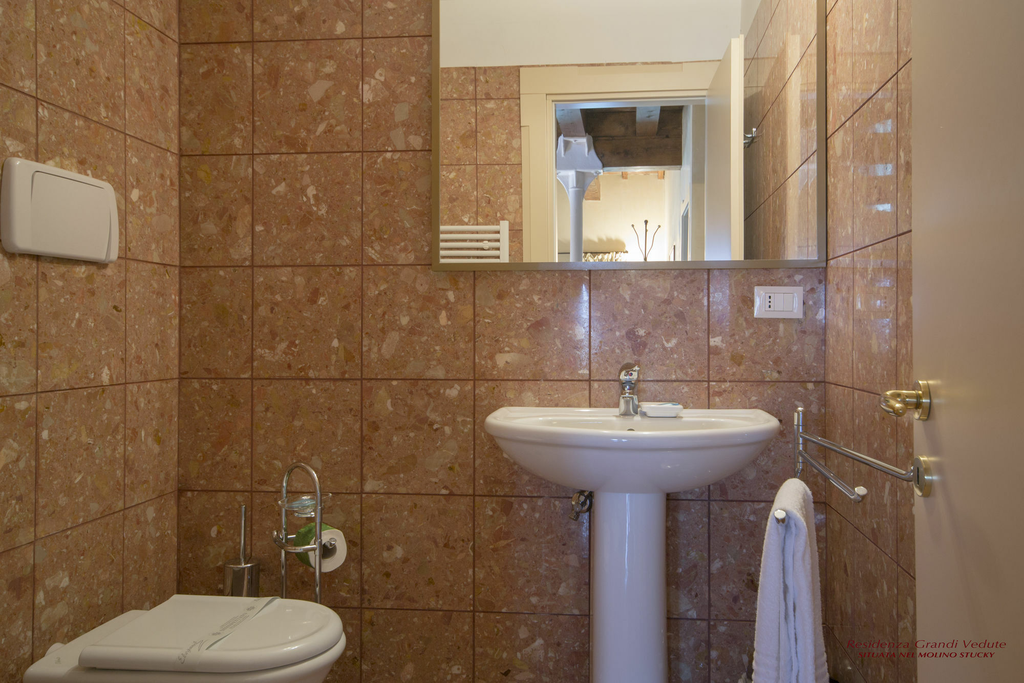 Residenza Grandi Vedute Apartment Venesia Bagian luar foto