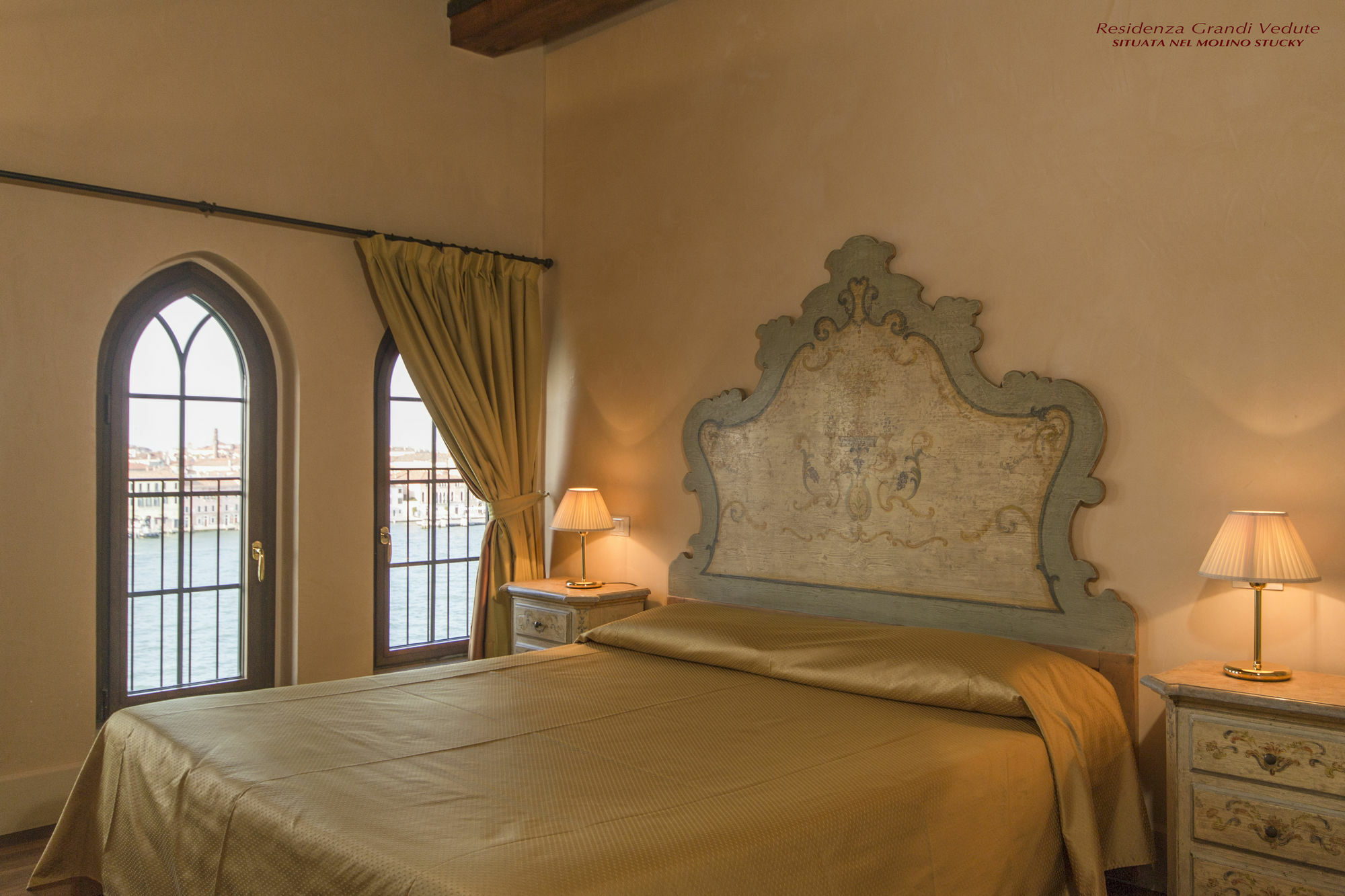 Residenza Grandi Vedute Apartment Venesia Bagian luar foto