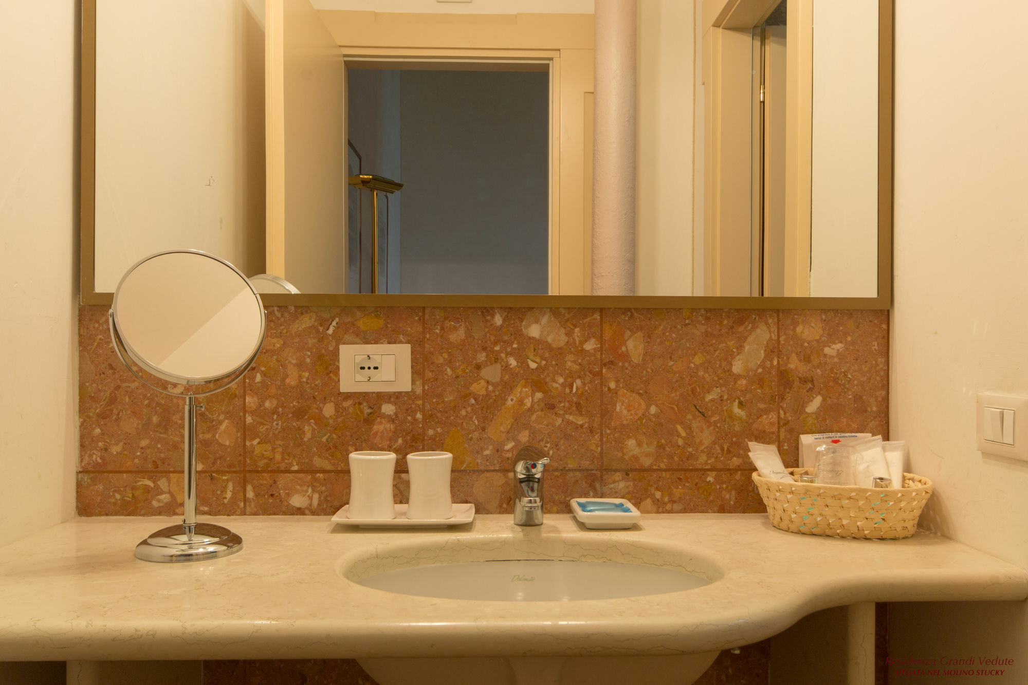 Residenza Grandi Vedute Apartment Venesia Bagian luar foto