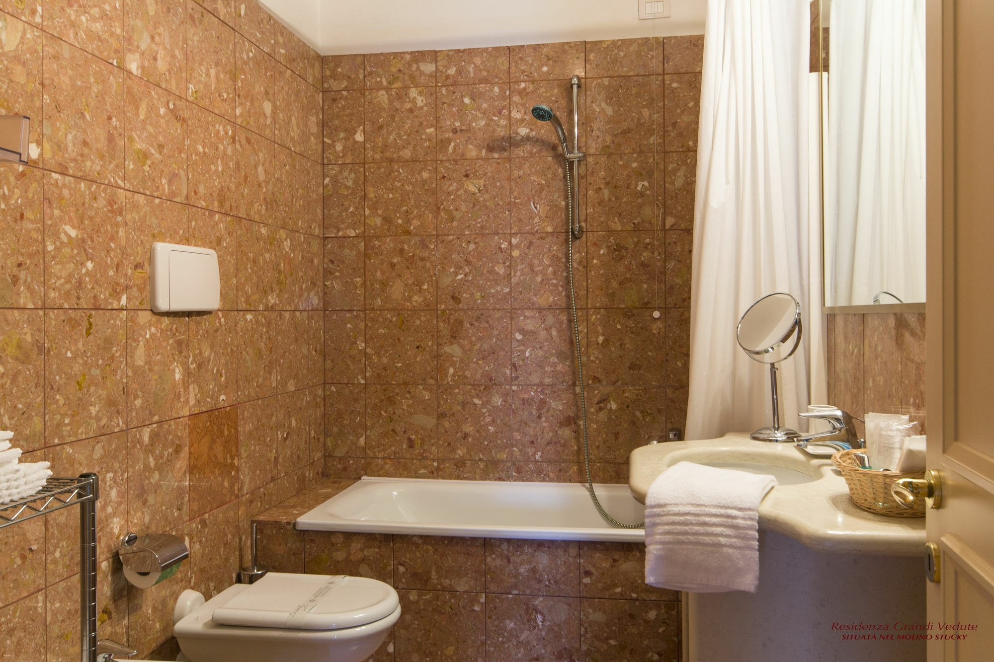 Residenza Grandi Vedute Apartment Venesia Bagian luar foto